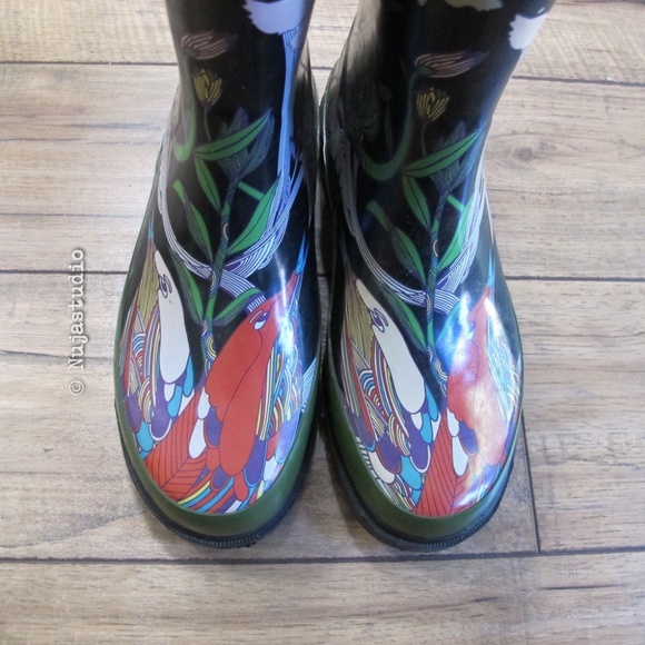 Sakroots Rhythm Rainboots - Picture 3 of 9